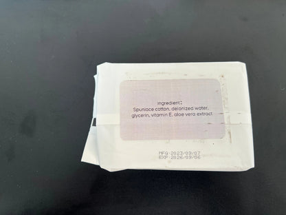 Gentle Makeup Wipes for Effortless Cleansing and Refreshing Skin
