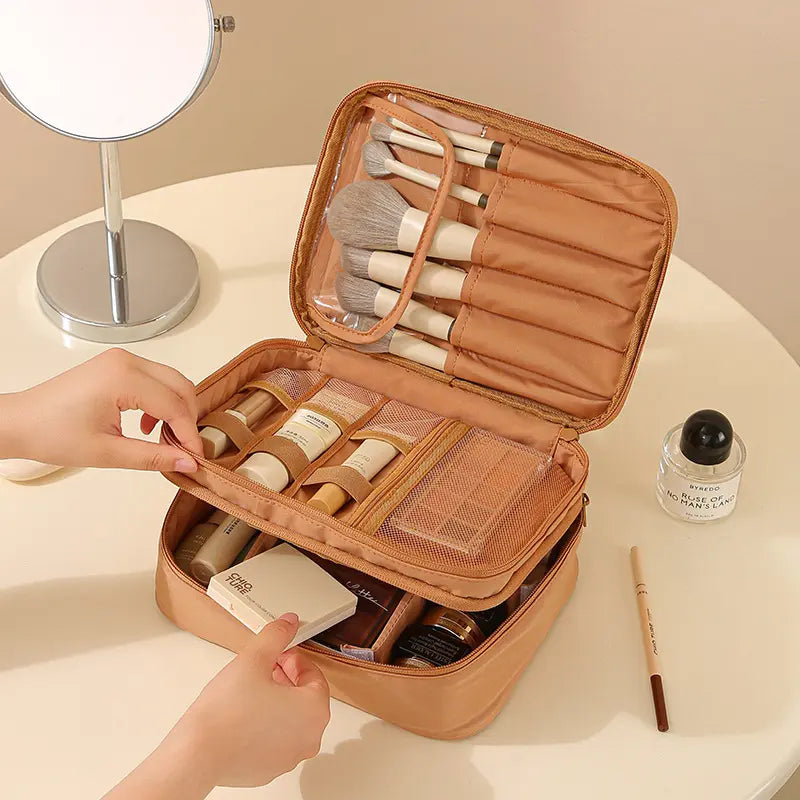 Stylish Unisex Oxford Cloth Make-Up Bag - Travel-Friendly Zippered Cosmetic Organizer with Adjustable Dividers and Multiple Compartments