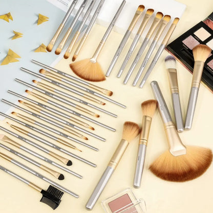 Elevate Your Beauty Routine with the 32-Piece Professional Makeup Brush Set - Perfect for Flawless Application and On-the-Go Glam!