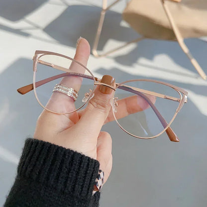 Elevate Your Style with Our Retro Cat Eye Anti-Blue Light Glasses for Women and Men - Fashionable Oversized Eyewear for Reading and Screen Time