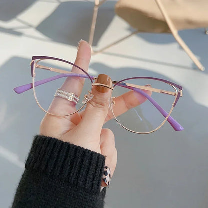 Elevate Your Style with Our Retro Cat Eye Anti-Blue Light Glasses for Women and Men - Fashionable Oversized Eyewear for Reading and Screen Time