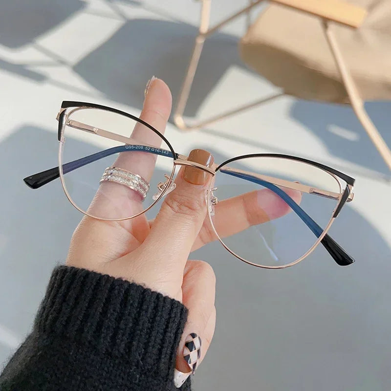 Elevate Your Style with Our Retro Cat Eye Anti-Blue Light Glasses for Women and Men - Fashionable Oversized Eyewear for Reading and Screen Time
