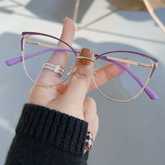Stylish Anti-Blue Light Glasses for Women - Ultimate Eye Protection with Trendy Cat Eye Design