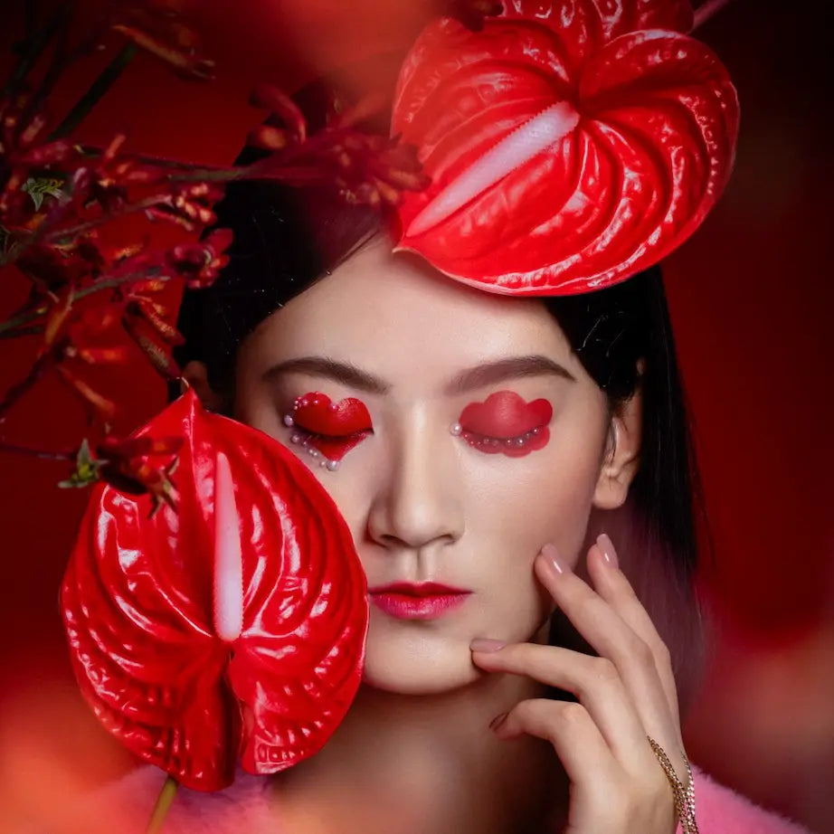 Unleash Your Creativity with Fancycube's Special Edition True Red Make-Up Balm - Iconic, Long-Wearing & Versatile